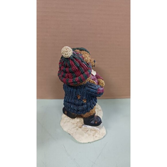 Vintage Windsor Bears of Cranberry Commons Ice Skating - Picture 2 of 6